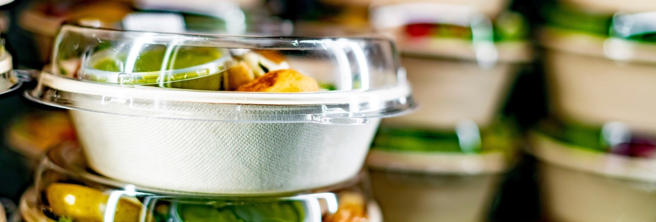 Pre Packaged Ready To Eat Meals Displayed In A Commercial Refrigerator 12384 X 8256 Px